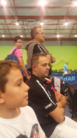 Pablito, Rober y Lino en el banquillo animando