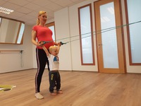 SM-Systém - cvičenie v rôznych śtádiach tehotenstva, cviky pre budúce mamičky, cvičenie s elastickým lanom