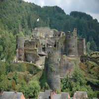 De ruïne in La Roche