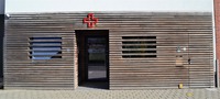 Te huur Anzegem-Vichte - moderne praktijkruimtes voor arts of paramedicus, aparte ingang en wachtzaal, verhuur in tijdsblokken
