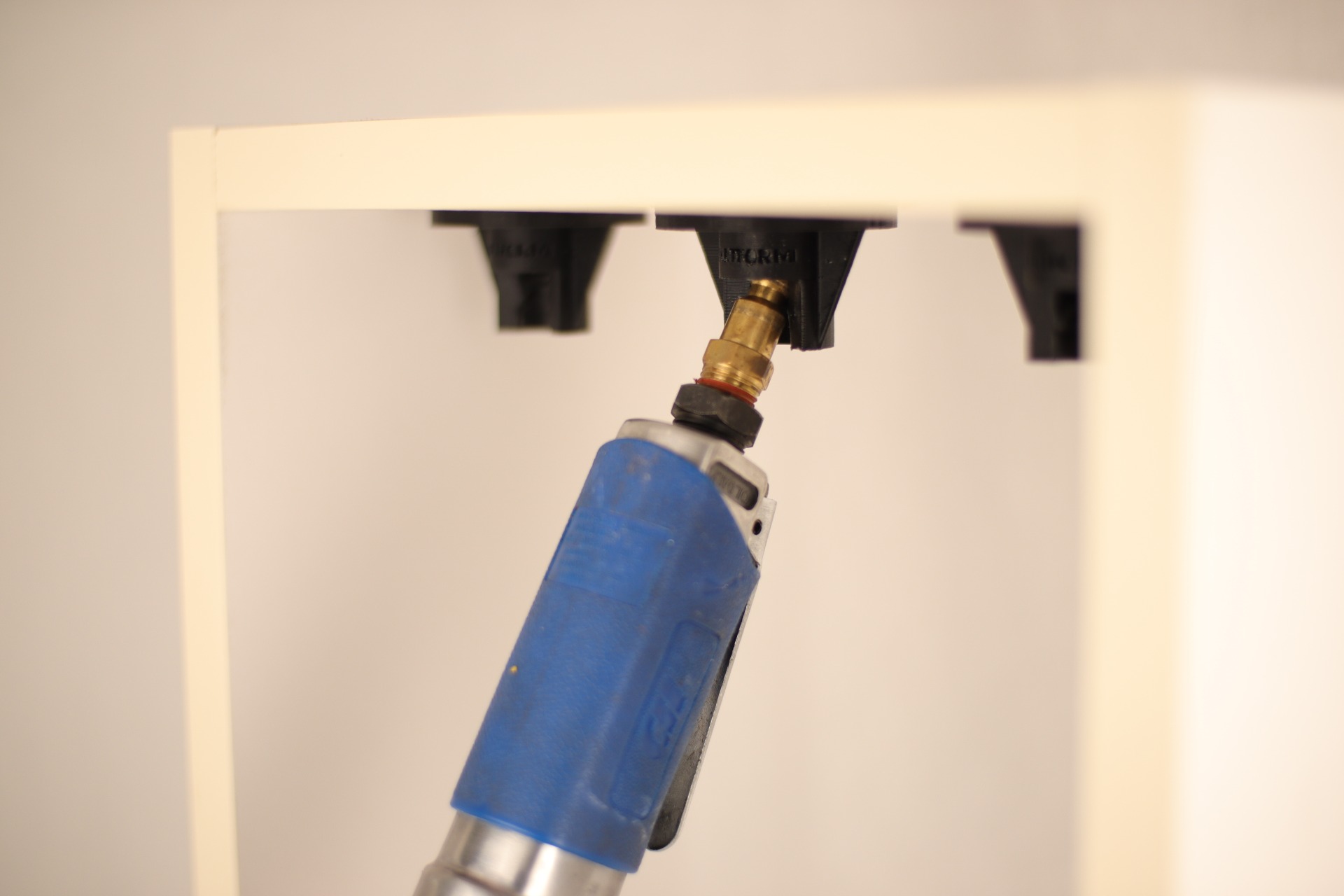 2Pk, Air Tool Quick Connect Mount Hartform Manufacturing LLC