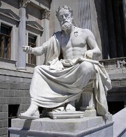 Xenophon (430 př.n.l. - 354 př.n.l.), starořecký spisovatel, historik, filosof, vojevůdce, Sókratův žák. Zdroj: Wikipedie, Gryffindor