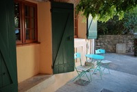 Klid, odpočinek, zamyšlení, život ... Provence. Zdroj: foto autor