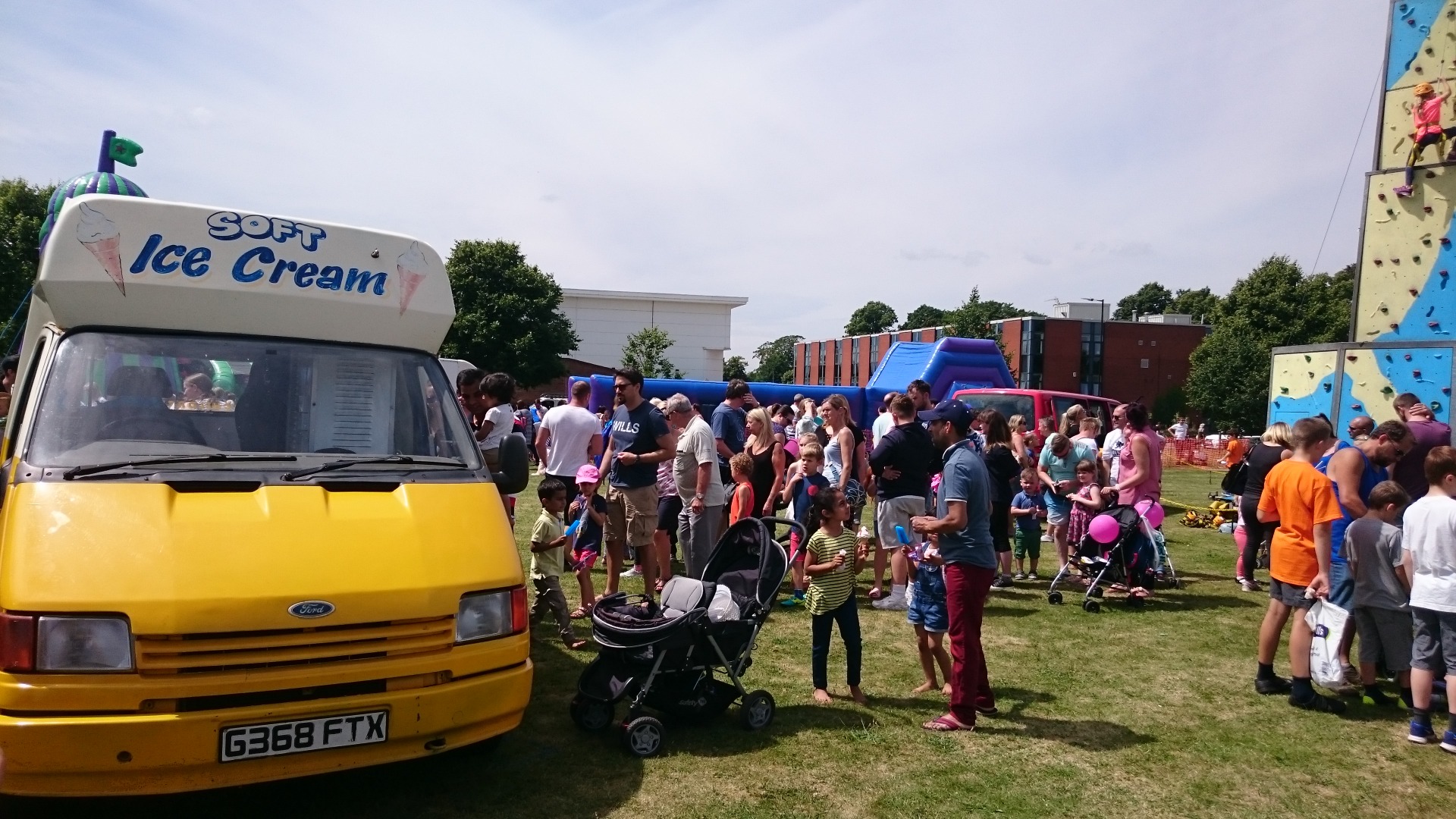 magicices ice cream vans Cambridge Saffron Walden Newmarket Bury st Edmunds