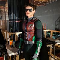 Curran Walters como Jason Todd en Titans