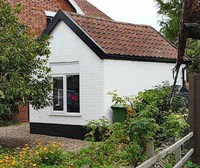 Former butcher's shop at Chancellors, Forncett End