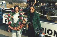 Maria Helena mit Emerson Fittipaldi, WM 1972 (c) Adrian Wirz