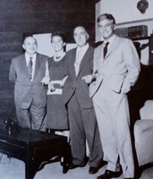 Con Julia Martínez y Carlos Larrañaga en "los derechos de la mujer", 1962