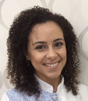 Dra Ana Carolina Vieira