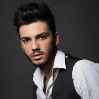 Walter Cavallo. Cantante e Attore. Teatro