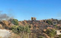 Equipos trabajando en la zona del incendio - Diario Sur