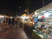 Mercadillo nocturno Rincón de la Victoria