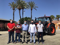 Mancomunidad presenta una nueva maquinaria para el cuidado y el mantenimiento de las playas de la Axarquía