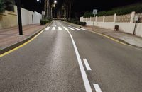 Rincón de la Victoria lleva a cabo un plan de renovación y repintado de la señalización horizontal de los viales del municipio