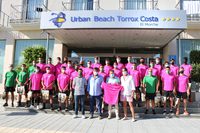 El alcalde de Torrox en la recepción oficial del Córdoba CF en El Morche