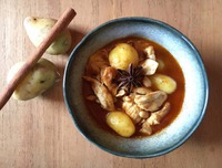 35 Keng massaman kai
