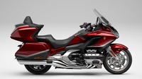 Gold Wing Racer
