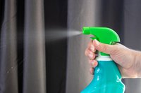 Doporučte čističe šetrnější k životnímu prostředí. Velká balení jsou výhodnější ekonomicky a ušetří se i obalové materiály.