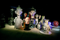 "Altörer". Skulpturer i glaserat porslin och stengods. Installation i "Skuggspel", visas på Avesta Art 2018