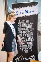 Kahvilassa näkyvillä oli ensi kertaa myös roll-up jossa kaikkien 39 Pitsimissin nimet. Etunimet ovat sitä suurempina miten useampi samanniminen voittaja on ollut. Ulrika löysi oman nimensä alalaidasta