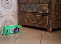 Ett paket med tjocka bindor kostar motsvarande 15 kronor. Med era gåvor blir det många paket. Då det hela tiden finns flera nyförlösta kvinnor på kvinnohemmet är behovet stort.