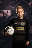 Matias / 16