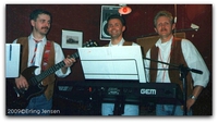 Spilling på Shalimar Garden i 1992. Erling Jensen, Ove Årthun og Alf Egil Erland.