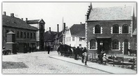 Slakthuset er murbygget til høyre. Foto: Ukjent.