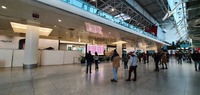 Ankunftshalle Lissabon Flughafen