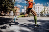 Corredor com o canelito para a panturrilha — Foto: iStock Getty Images.