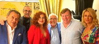 REUNIÓN DE COMPOSITORES Reunión de compositores, Rafael Ruiz (Los del Rio), Pascual Gonzalez (Cantores de Híspalis), Pilar Jurado (Presidenta de SGAE), Luis Baras, Cesar Cadaval (Los Morancos) y Verónica Repiso (Delegada de SGAE en Andalucía Occidental)....