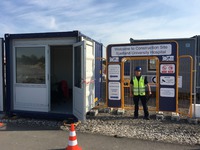 Foto fra køge hospital 2019, Den andvente model er dog ikke vagten men vores stolte direktør