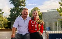 Patócs Béla vezetőedző és Nagy Emma serdülő korcsoport 2. helyezés