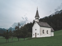 Photo by Robin Spielmann on Unsplash