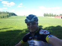 Katson maalaismaisemaa ja ymmärrän...