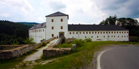 Hrad a zámek Kolštejn