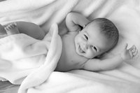 Fuente: Pexels (Pixabay), en https://pixabay.com/es/photos/personas-cama-beb%C3%A9-reci%C3%A9n-nacido-1839564/