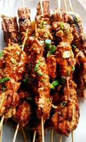 Satay Spiess, mit ErdnussSauce