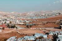 MSF proporciona suministros médicos de emergencia a los centros de salud cercanos a la frontera del Líbano con Siria. © Karine Pierre/Hans Lucas for MSF