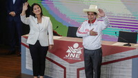 Pedro Castillo y Keiko Fujimori en el debate presidencial rumbo a las elecciones del 6 de junio, 30 de mayo de 2021 Sebastian Castañeda / Reuters