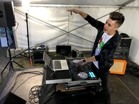 DJ Dinø 21 - outdoorové eventy