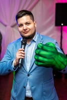 Ceremóniamester Hulk Kézzel