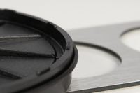 Nouvelle contre platine, le plateau repose sur les petites dents afin de limiter la transmission des vibrations