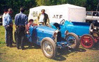 Bugatti et BNC sur le stand ATF au Vintage Montlhéry