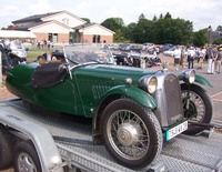 Morgan F2 présent à Clémont pour le Rétro Bolides
